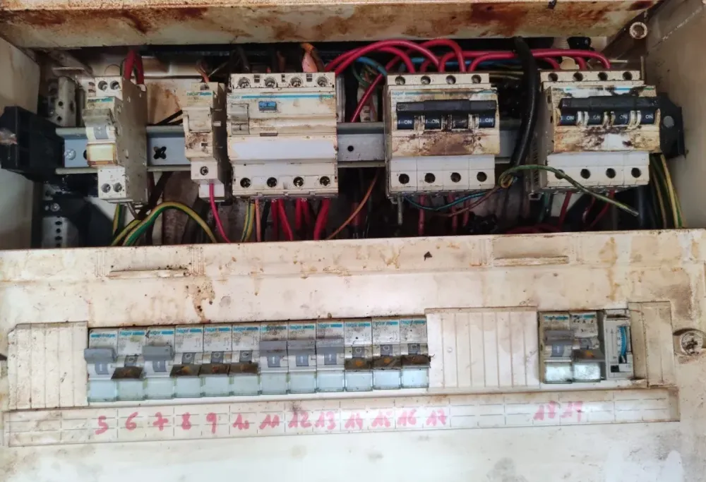 electricite-aménagement-interieur-vallauris (38)